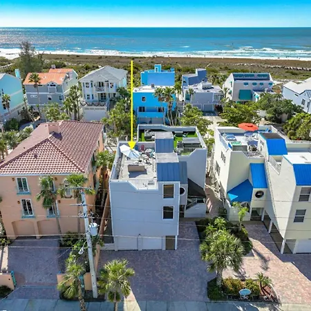 Coastal Surfside By Beachside Management